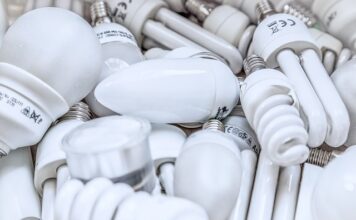 Czy świetlówki LED pasują do zwykłych opraw?